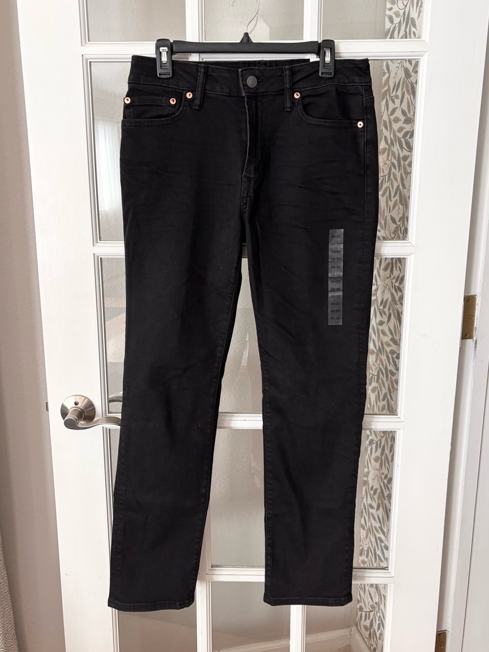AMERICAN EAGLE Slim Straight Airflex+ Jeans Saturated Black 30 x 32 NWT